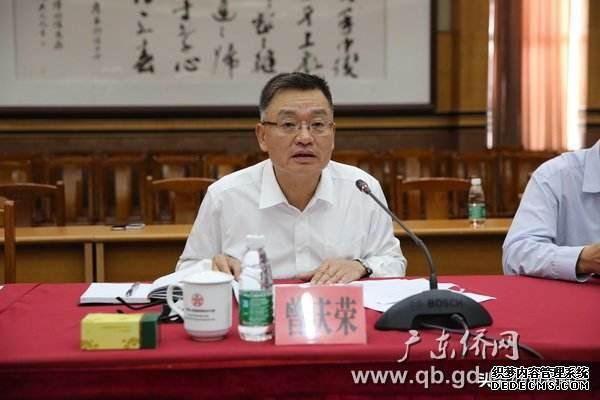要房要车，这名纪委“内鬼”案情首次曝光