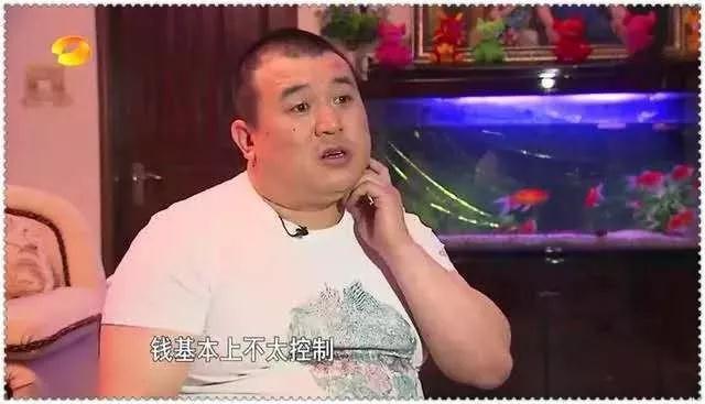 20岁，堕胎吸毒诈骗：感动10亿人的《变形计》，究竟毁了多少孩子