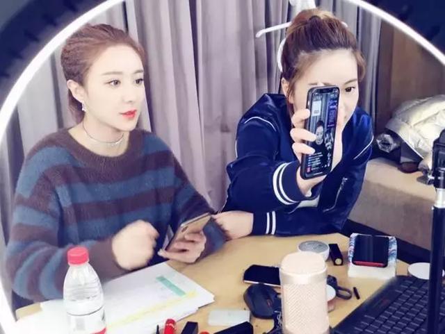 一晚能赚一套房！征服马云，碾压李佳琦，她是中国最会赚钱的网红