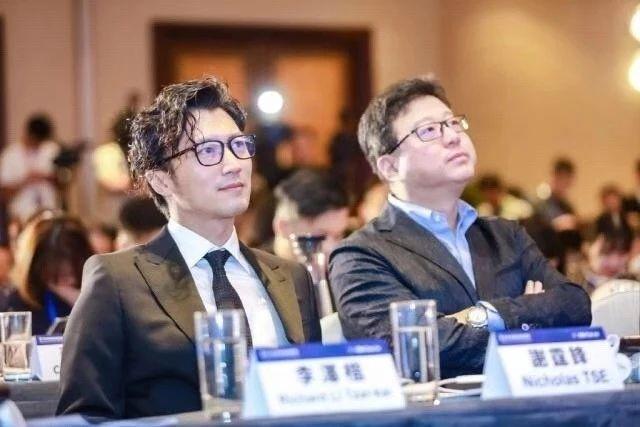 年轻人搞副业到底有多野：月薪3000，北京三套房