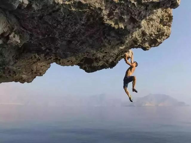 豆瓣9.0，每天都有人在网上问这部纪录片的男主角死了没