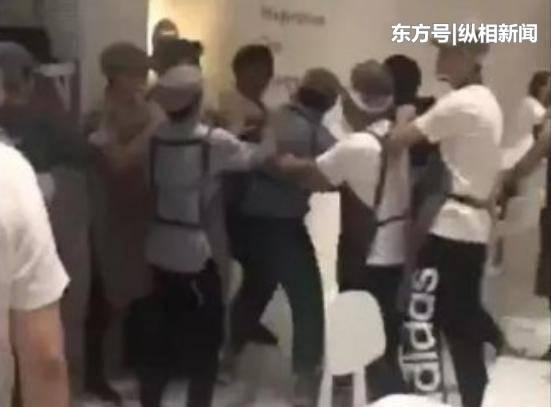 喜茶和美团员工互殴？可别打了，你们是一家人