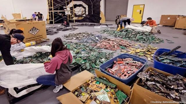 他用捡来的垃圾，变成10万人打卡的网红圣地