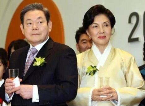 闹了5年的离婚案本质：青蛙变身王子失败了，公主还是那个公主