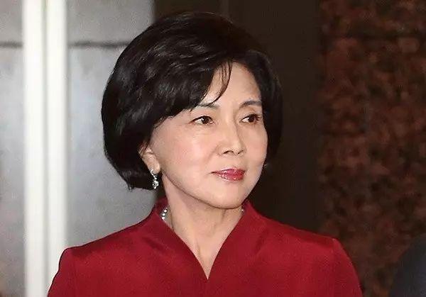 闹了5年的离婚案本质：青蛙变身王子失败了，公主还是那个公主