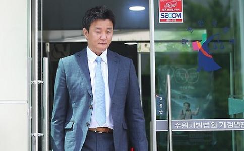 闹了5年的离婚案本质：青蛙变身王子失败了，公主还是那个公主