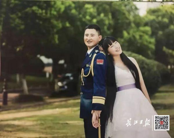 武汉16岁女孩写的阅兵观后感火了！网友：不愧是空降兵的女儿