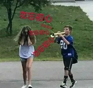 广西20多岁“乡村超模”太燃了！天生高级脸，凭实力征服中外网友
