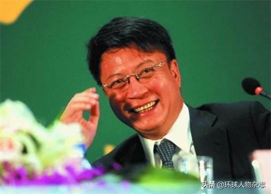 敢给李嘉诚接盘的人出现了！27岁坐牢，43岁创业失败，触底反弹终成江湖最壕大佬