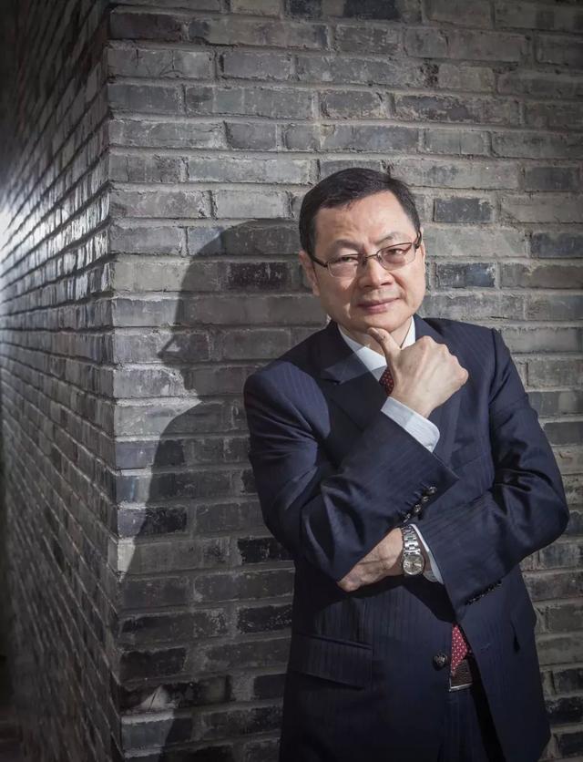 大润发创始人离职：我战胜了所有对手，却输给了时代