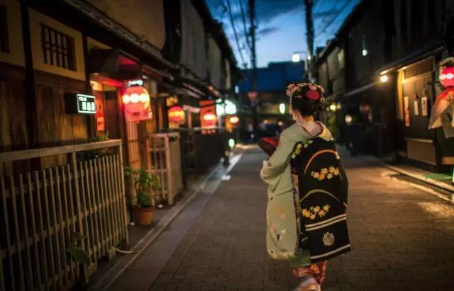 25分钟骗到2500多万，日本天才嫌疑人作案，案情简单，就是破不了