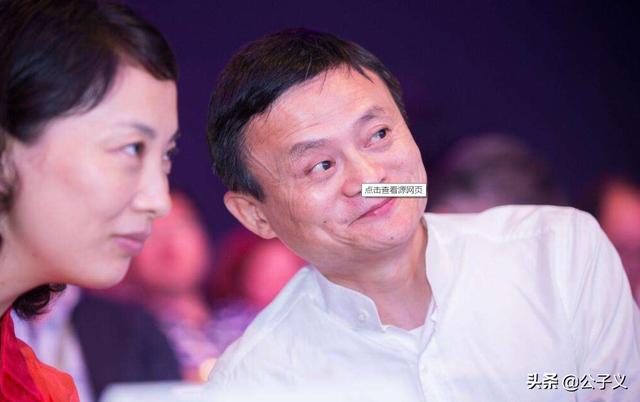 阿里巴巴身价50亿女富豪，30岁担任前台，19年成为公司总裁