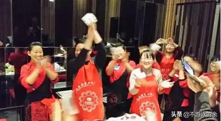 海底捞张勇：我做了那么多亲情化举动，却“败给”一个吧台小姑娘