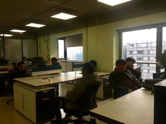 麻辣诱惑资金链断裂：大量门店关闭，供应商上门讨债