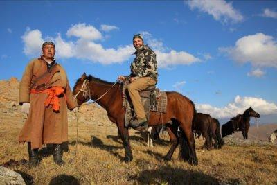 特朗普儿子在蒙古国猎杀濒危动物遭曝光，当地政府疑提供方便