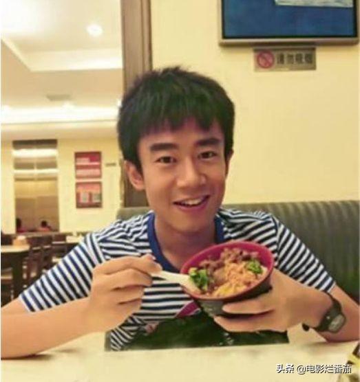 谁能想到，像李雪健这样级别的演员，也会被医疗费压得喘不过气
