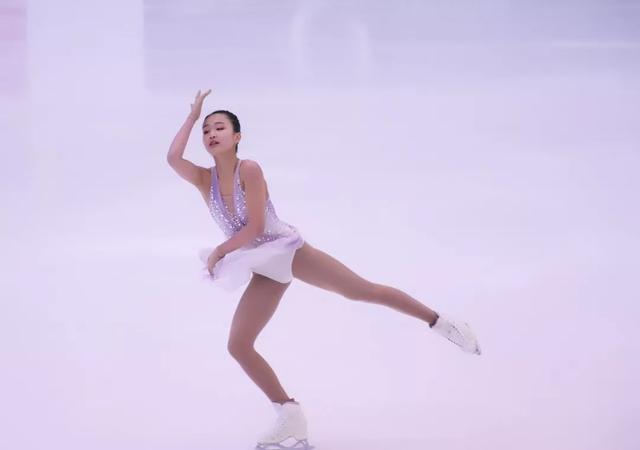 16岁花滑冠军，放弃美国国籍，备战2022冬奥会：我只为中国而战