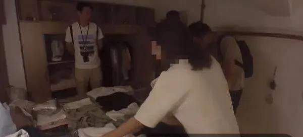 女子离职5个月后被抓！走进她的家门，惊呆了