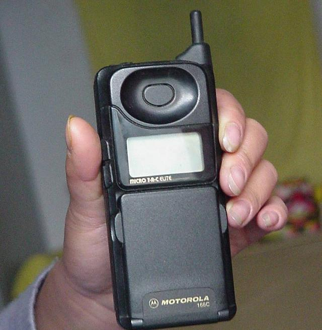 为什么各大运营商追着你开通5G网络？