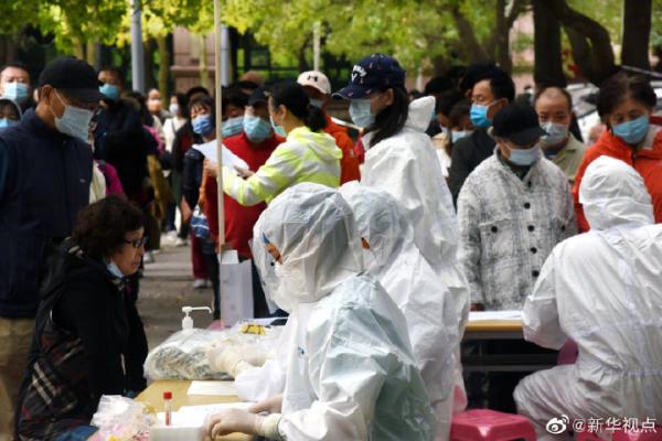 两家医院停诊，国家卫健委派工作组赴青岛！张文宏给出判断…