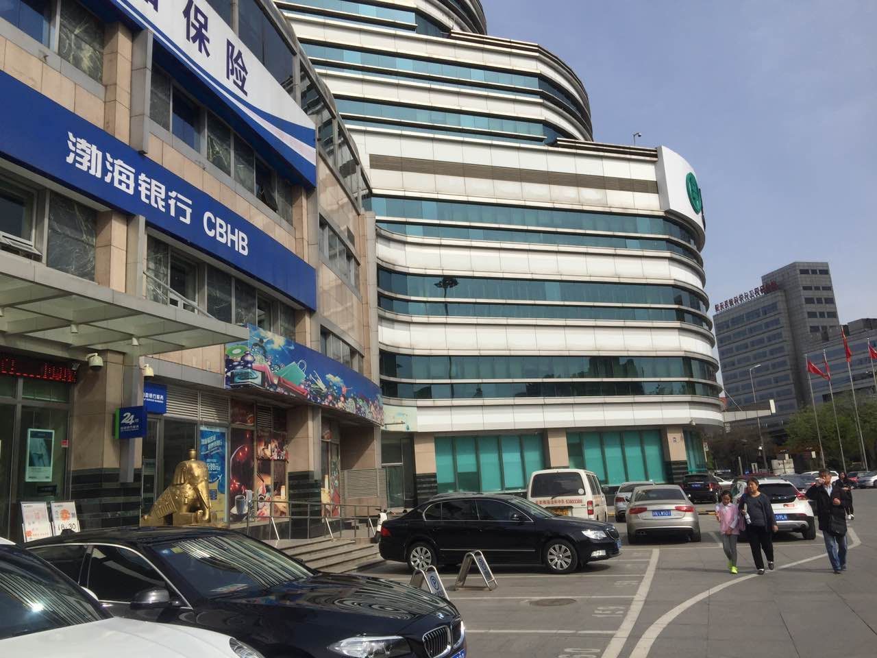 李嘉诚“套现”70亿，背后隐藏着什么？中国楼市或迎来转折